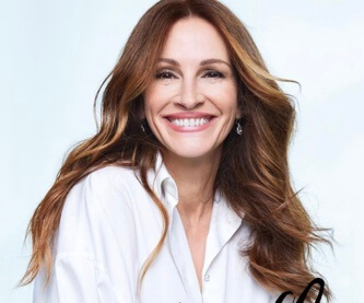 Henry Daniel Moder's stunning mom, Julia Roberts.